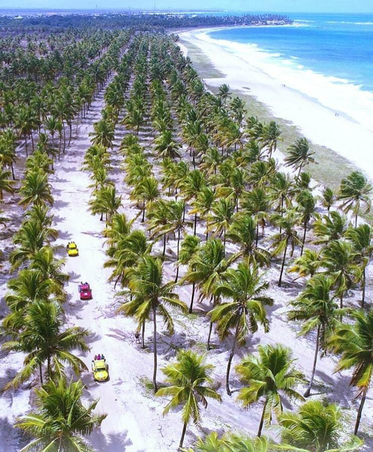 Отель Pousada Da Monica Порту-де-Галиньяш Экстерьер фото